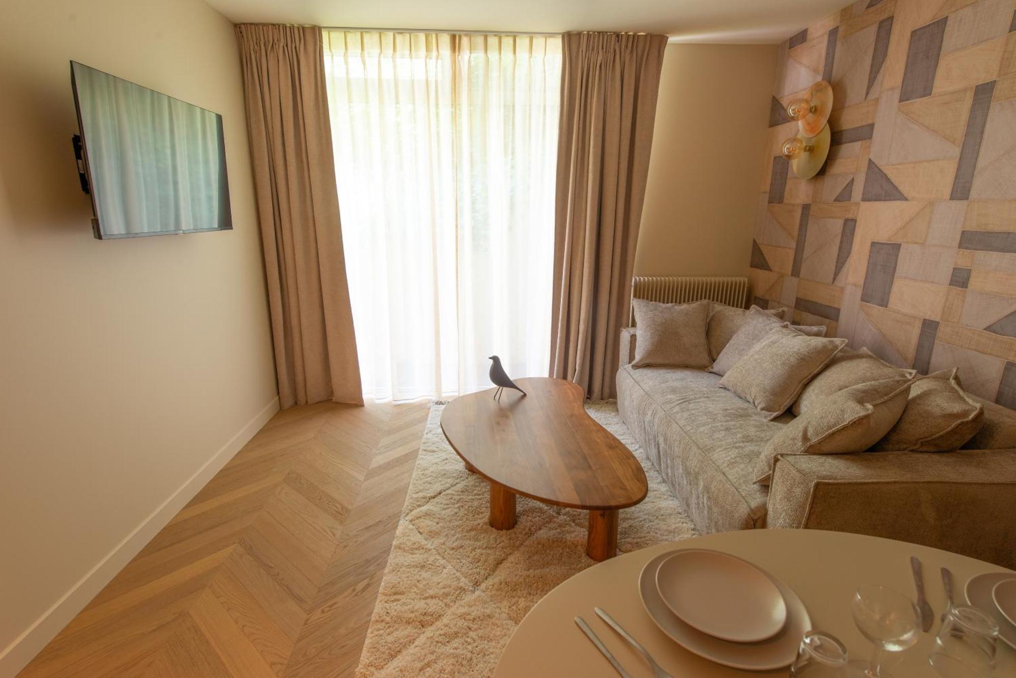 Basfroi Cosy 4 Parigi